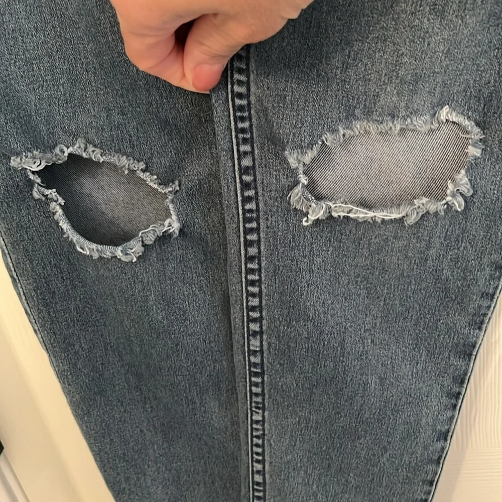 Free People Medium Wash Medium‎ Rise Distressed Skinny Jeans Size 25 Stretch